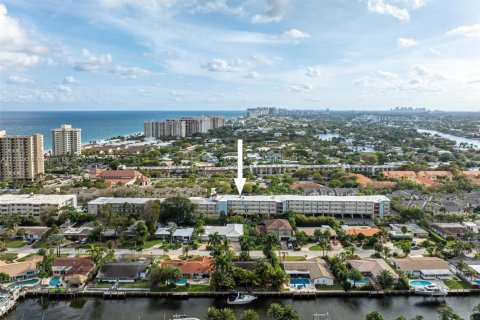 Condo in Lauderdale-by-the-Sea, Florida, 2 bedrooms  № 1708401 - photo 29