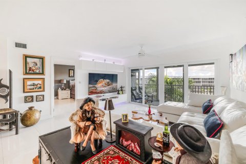 Copropriété à vendre à Deerfield Beach, Floride: 2 chambres, 117.8 m2 № 2368027 - photo 13