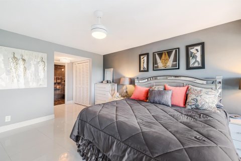 Copropriété à vendre à Deerfield Beach, Floride: 2 chambres, 117.8 m2 № 2368027 - photo 24