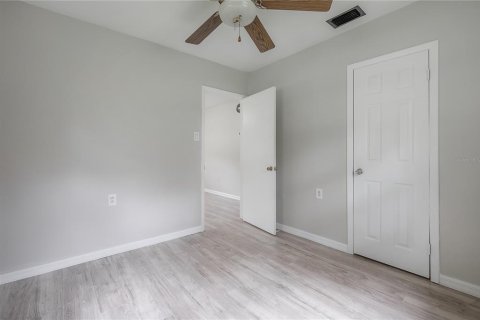 House in Tampa, Florida 2 bedrooms, 75.81 sq.m. № 1903886 - photo 15