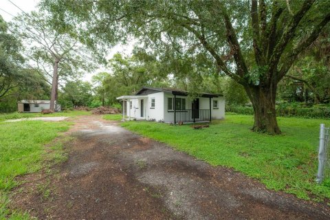 House in Tampa, Florida 2 bedrooms, 75.81 sq.m. № 1903886 - photo 28