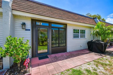 House in Seminole, Florida 2 bedrooms, 80.36 sq.m. № 1774069 - photo 19