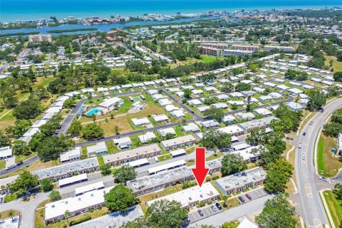 House in Seminole, Florida 2 bedrooms, 80.36 sq.m. № 1774069 - photo 27