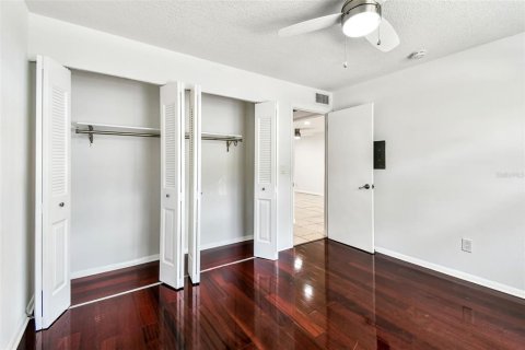 House in Seminole, Florida 2 bedrooms, 80.36 sq.m. № 1774069 - photo 15
