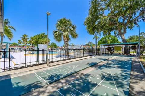House in Seminole, Florida 2 bedrooms, 80.36 sq.m. № 1774069 - photo 22