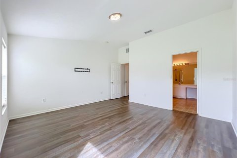 Villa ou maison à vendre à Casselberry, Floride: 4 chambres, 182 m2 № 2411647 - photo 17