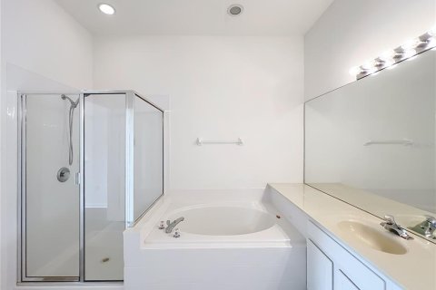 Villa ou maison à vendre à Casselberry, Floride: 4 chambres, 182 m2 № 2411647 - photo 20