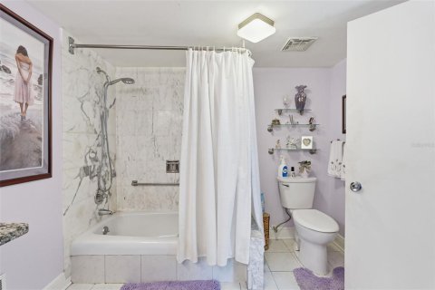 Condominio en venta en Largo, Florida, 3 dormitorios, 181.16 m2 № 2214315 - foto 23