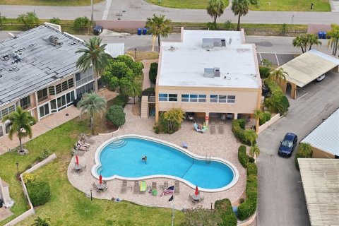Condominio en venta en Largo, Florida, 3 dormitorios, 181.16 m2 № 2214315 - foto 5