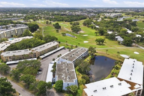Condominio en venta en Largo, Florida, 3 dormitorios, 181.16 m2 № 2214315 - foto 2