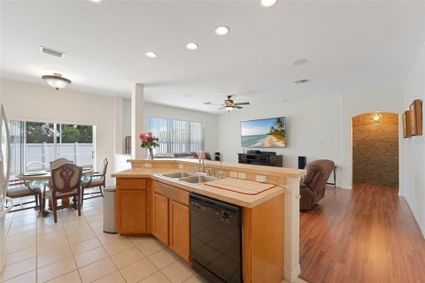 Villa ou maison à vendre à Cape Coral, Floride: 3 chambres, 208.29 m2 № 2210306 - photo 14