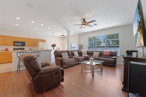 Villa ou maison à vendre à Cape Coral, Floride: 3 chambres, 208.29 m2 № 2210306 - photo 18