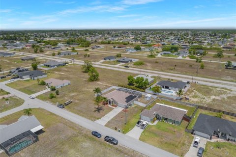 Villa ou maison à vendre à Cape Coral, Floride: 3 chambres, 208.29 m2 № 2210306 - photo 5