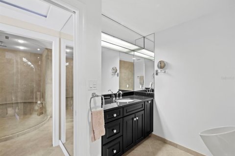 Copropriété à vendre à Longboat Key, Floride: 3 chambres, 223.89 m2 № 2427300 - photo 18