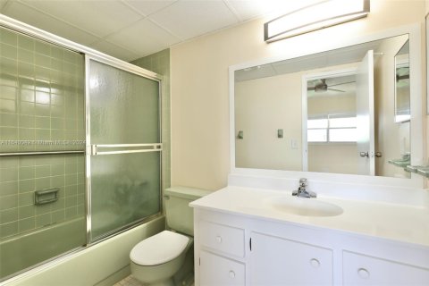 Copropriété à vendre à Margate, Floride: 2 chambres, 86.4 m2 № 2061924 - photo 7