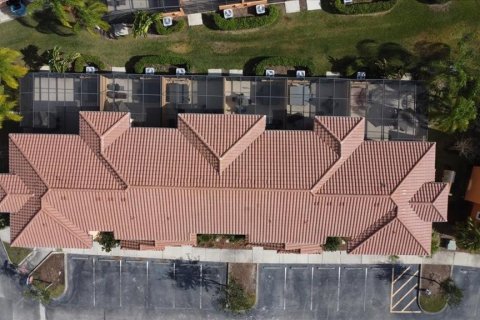 Touwnhouse à vendre à Kissimmee, Floride: 2 chambres, 125.42 m2 № 1567685 - photo 2