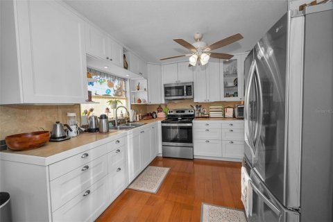 House in Dunedin, Florida 2 bedrooms, 92.81 sq.m. № 1856532 - photo 18