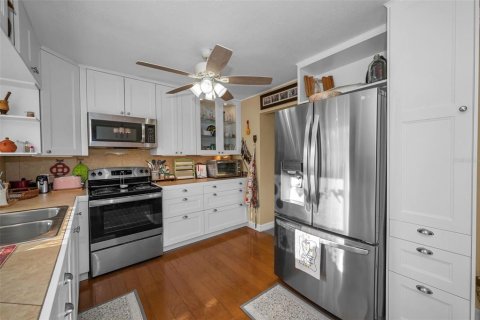House in Dunedin, Florida 2 bedrooms, 92.81 sq.m. № 1856532 - photo 20