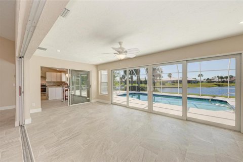 House in Venice, Florida 3 bedrooms, 225.47 sq.m. № 2109379 - photo 19