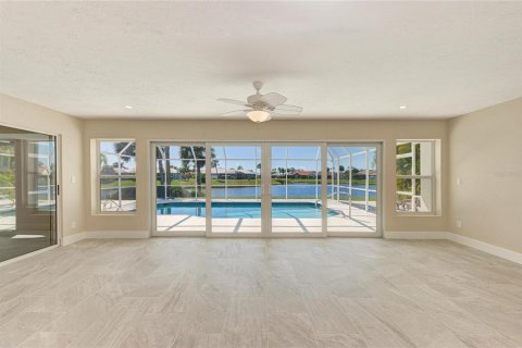 House in Venice, Florida 3 bedrooms, 225.47 sq.m. № 2109379 - photo 23