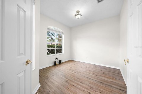 House in Wesley Chapel, Florida 4 bedrooms, 270.35 sq.m. № 1656782 - photo 12