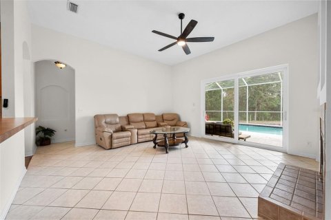 House in Wesley Chapel, Florida 4 bedrooms, 270.35 sq.m. № 1656782 - photo 26