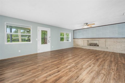 Villa ou maison à vendre à South Daytona, Floride: 3 chambres, 132.11 m2 № 2324480 - photo 5