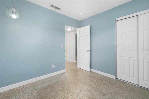 Villa ou maison à vendre à South Daytona, Floride: 3 chambres, 132.11 m2 № 2324480 - photo 17