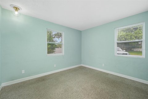 Villa ou maison à vendre à South Daytona, Floride: 3 chambres, 132.11 m2 № 2324480 - photo 15