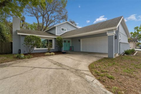 Casa en Tampa, Florida 4 dormitorios, 228.08 m2 № 2140889