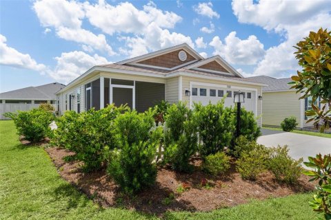 Casa en The Villages, Florida 2 dormitorios, 111.3 m2 № 2149549