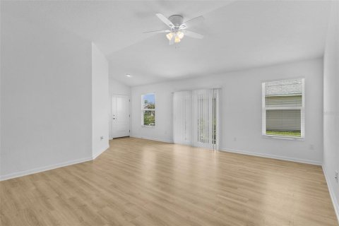 Casa en venta en The Villages, Florida, 2 dormitorios, 111.3 m2 № 2149549 - foto 9