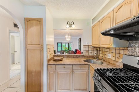 Casa en venta en Clearwater, Florida, 2 dormitorios, 75.44 m2 № 1819168 - foto 9