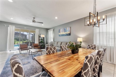 Villa ou maison à vendre à Davenport, Floride: 7 chambres, 313.08 m2 № 2425568 - photo 6