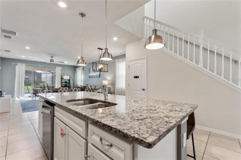 Villa ou maison à vendre à Davenport, Floride: 7 chambres, 313.08 m2 № 2425568 - photo 20