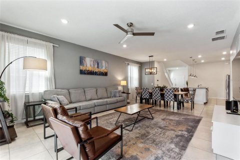 Villa ou maison à vendre à Davenport, Floride: 7 chambres, 313.08 m2 № 2425568 - photo 25