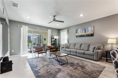 Villa ou maison à vendre à Davenport, Floride: 7 chambres, 313.08 m2 № 2425568 - photo 24