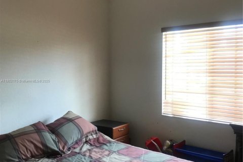 Touwnhouse à louer à Miami, Floride: 3 chambres, 116.31 m2 № 1742466 - photo 10