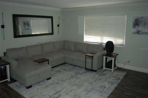 Villa ou maison à vendre à Ormond Beach, Floride: 3 chambres, 146.6 m2 № 2231889 - photo 5
