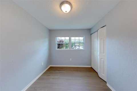 Casa en venta en Clearwater, Florida, 4 dormitorios, 113.43 m2 № 2410416 - foto 20