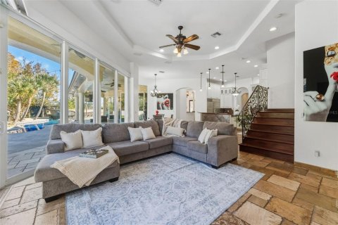 House in Lutz, Florida 5 bedrooms, 436.64 sq.m. № 2204535 - photo 23