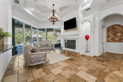 House in Lutz, Florida 5 bedrooms, 436.64 sq.m. № 2204535 - photo 16
