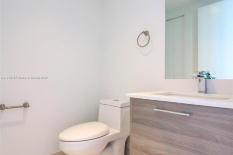 Купить кондоминиум в Майами, Флорида 3 спальни, 107.21м2, № 2061383 - фото 17