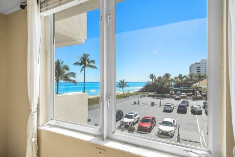 Copropriété à vendre à Highland Beach, Floride: 2 chambres, 97.55 m2 № 2251456 - photo 27