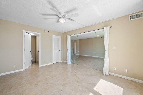Copropriété à vendre à Highland Beach, Floride: 2 chambres, 97.55 m2 № 2251456 - photo 28