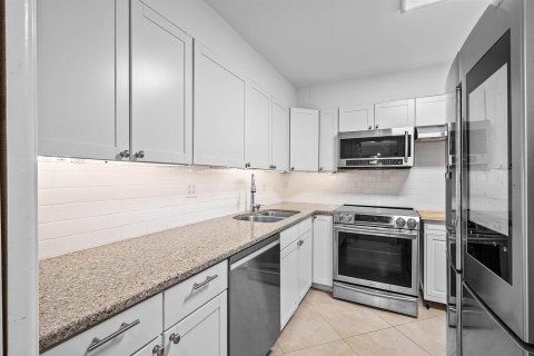 Copropriété à vendre à Highland Beach, Floride: 2 chambres, 97.55 m2 № 2251456 - photo 6