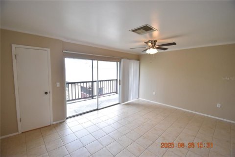 Studio in the Condo in Tampa, Florida № 1915586 - photo 12