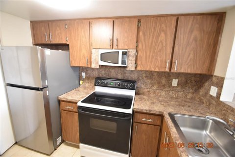 Condominio en alquiler en Tampa, Florida, 1 dormitorio, 63.36 m2 № 1915586 - foto 18