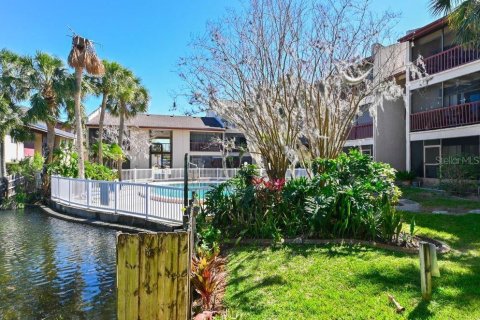 Condominio en alquiler en Tampa, Florida, 1 dormitorio, 63.36 m2 № 1915586 - foto 4