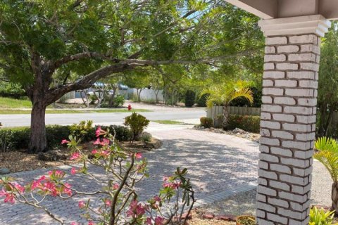 Villa ou maison à vendre à Pompano Beach, Floride: 4 chambres, 167.41 m2 № 2175651 - photo 19